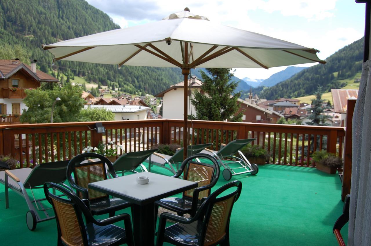 Hotel Alle Alpi Moena Exterior photo